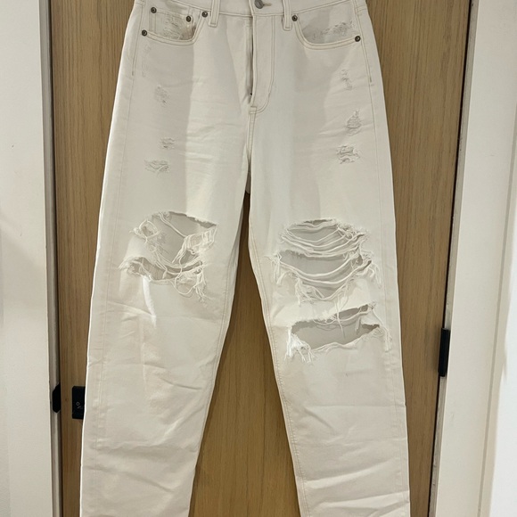 American Eagle Outfitters High Rise Ripped Jeans - White - Picture 1 of 2